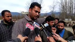 Nagri Malpora Bridge Incomplete From Last 15 Years, People Use Wooden Boat on Daily Basis.