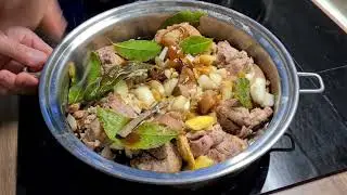 pata tim [pork shank]