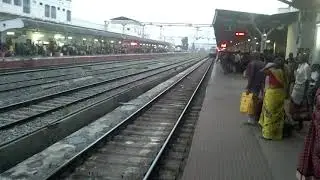 WAP 7 Thunderbolt at KPD