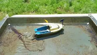 Dampfboot mit Kerzenantrieb