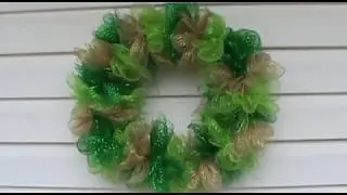 Green & Gold Wreath