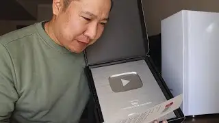 Мөнгөө юунд үрчихвээ?!