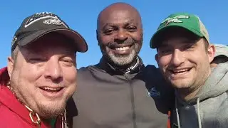 PHILADELPHIA EAGLES FANS DISLIKE THE DALLAS COWBOYS - EAGLES vs COWBOYS  TAILGATE