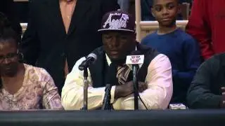 Daylon Mack makes the announcement: Texas A&M
