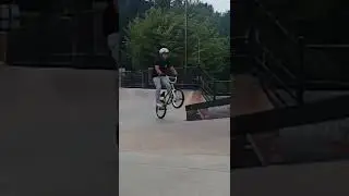 Feeble Double Barspin! #bmx
