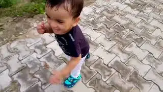 18 month baby running with masti