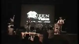 Queen Vision live @ Sala Estense - In my Defence/I Was Born to Love You