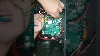 Replace the JK85 ice machine motherboard