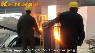 How does an intermediate frequency induction melting furnace pour liquid metal