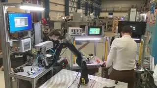 Cooperative application with KR810 (ACS Automation)
