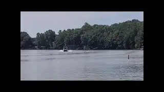 2007 32 Ft. Sun Tracker Party Hut 30 I/O Pontoon Boat Regency Edition CCR15573