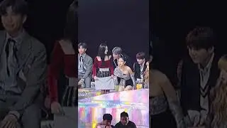 This is how Korean men respect to their ladies #Blackpink #shorts