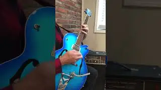 CHUCK BERRY GUITAR LICK w/JIMI HENDRIX FUZZ PEDAL | #shorts #shortsfeed #chuckberry