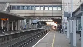 444041 Passing Feltham.