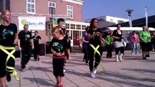 Zumba @DansJeFit 25-09-11 Duuve te gek