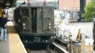 IRT Lo-V's deadhead through E180th Street Station