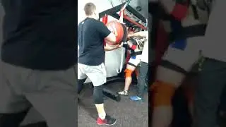 380.5kg Squat Training Nikolas Toth