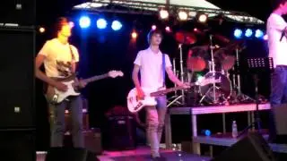 Encore - Neon Parade (Live at Chester Beer Festival 2011)