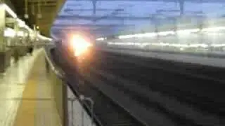 Tokaido Shinkansen 700 series at high speed, Odawara station