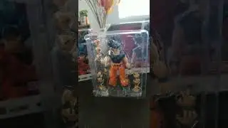 conparation of bootleg shf ui goku with other figures