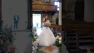 CRYING TEARS OF JOY 🥹 I will remember my feelings walking down the aisle forever 👰🏻&zwj;♀️ #wedding