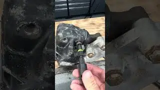 These THREE TOOLS help solve the issue of ROUNDED Fasteners! #mechanic #handtools