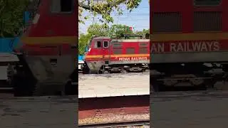 12 hours late Patna Holi special express #delhi #train #holi #patna #bihar #indianrailways