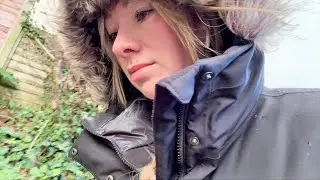 Food That Bites Back & The Troubles With Dating...