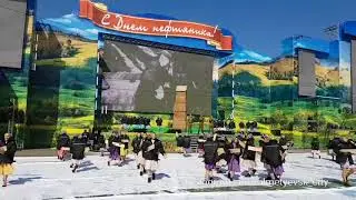 Открытие праздничного парада ко Дню нефтяника в Альметьевске!