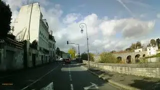 Driving through Ch&aacute;teauvieux into Saint-Aignan