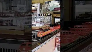 The Historic Choo Choo Diner in Des Plaines, IL #lioneltrains