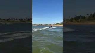 ACIDENTE DE JET SKI 😱JAPA RADICAL 🤣🤣🤦&zwj;♂️#jetski #radical #freestyle #praia #mar #trip #travel