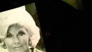 Dorothy Green r.i.p.(1970s Y&R theme with vocals Original soundtrack version)