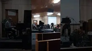 Sunday morning service  October 19,  2025 with Pastor Bob Bogle