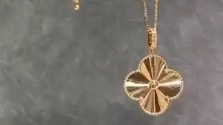 Van Cleef&Arpels 18K Rose Gold Vintage Alhambra Large Pendent Necklace