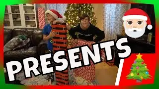 STOWED STUFF CHRISTMAS MORNING 2021 | OPENING PRESENTS PART 1