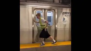 Me acting like I&rsquo;m being helpful🤣🤣🤣#funny #viral #trending #laugh #help #shorts 