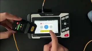 NK430 test bare fiber ,He needs to slightly block both ends and press down.