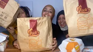 تحدي الفقر النور قطع 😅شوفوا حصل ايه 😱