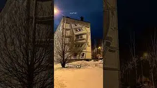 Это здание выглядит так, будто вот-вот взорвётся! #Шорты