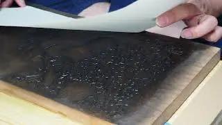 小原古邨《紫陽花に雀》木版画摺師作業風景①