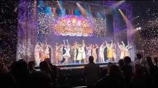 Monty Python's SPAMALOT Opening KNIGHT Bows!