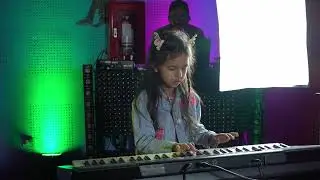 Ariana Balbin - Blanca Navidad / Noche de Paz - Piano
