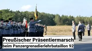 Ein letztes Abschreiten der Front L92 durch OTL Woyth Sanchez  - Preu&szlig;ischer Pr&auml;sentiermarsch