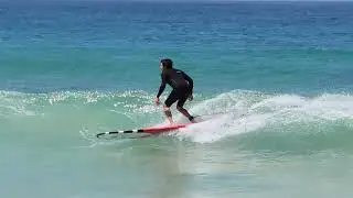 Mathtalks - Everybody Goes set to Surfing Supertubos Peniche Portugal