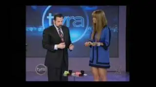 Tyra Banks Show - How to spot a fake