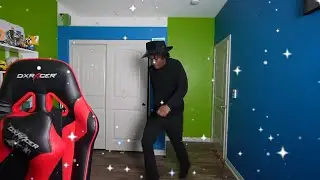 Lenarr's Michael Jackson Moonwalk