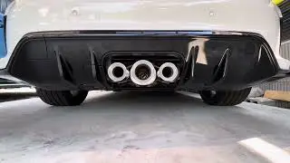 FL5 HONDA CIVIC TYPE R COLD START (The motion of stock exhaust valve)