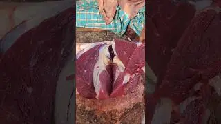 Amazing Cow Ran🥩Meat Cutting Videos #shorts #youtubeshorts #trending