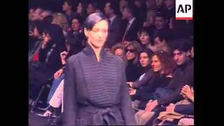 Mila Schon kicks off Milan fashion week